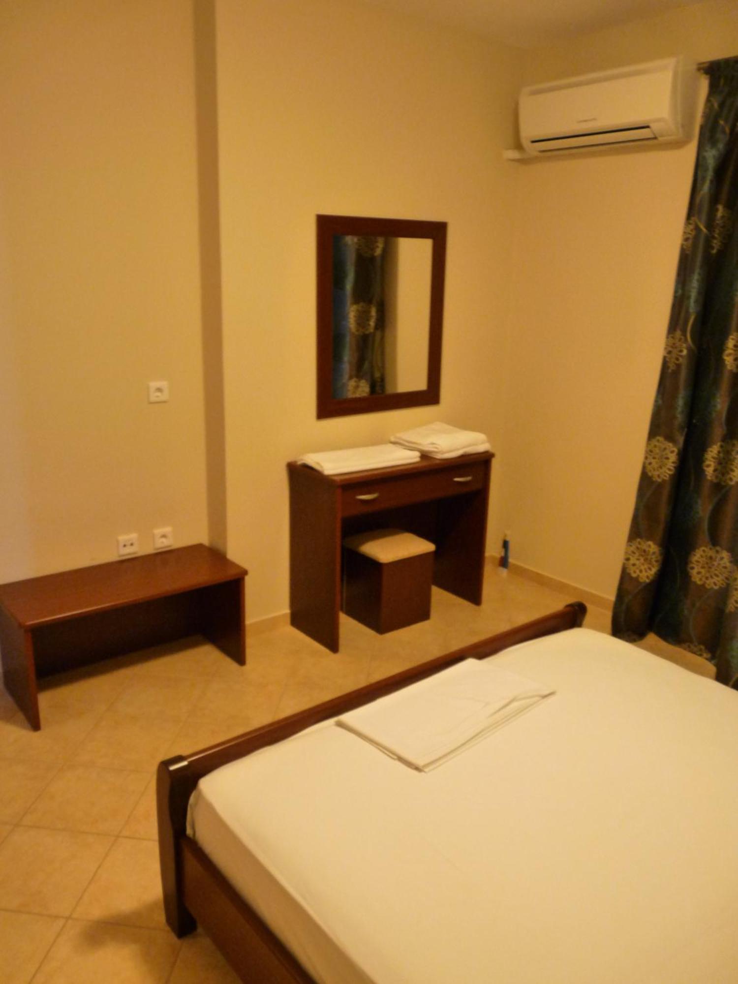 Hotel Sea Eratini Room photo